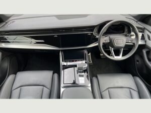 Audi Q8 (Exclusive Hire) 11