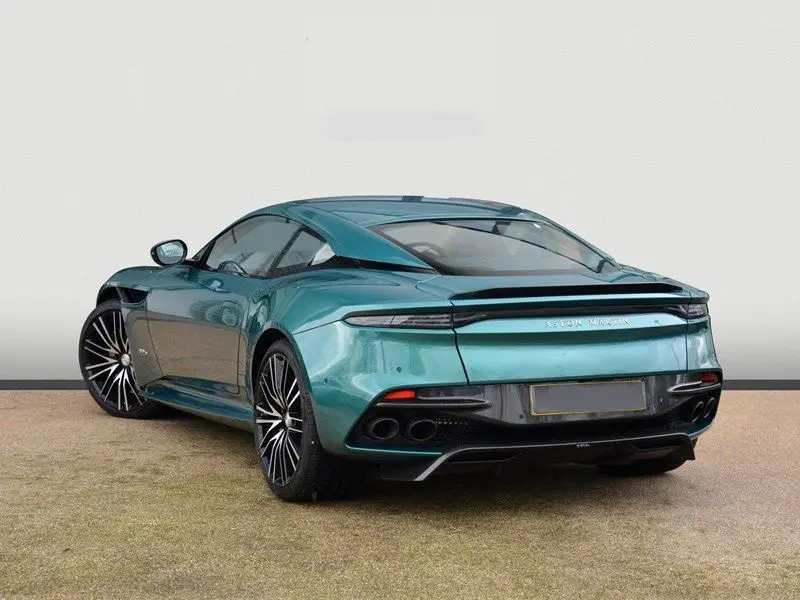 Aston Martin DBS