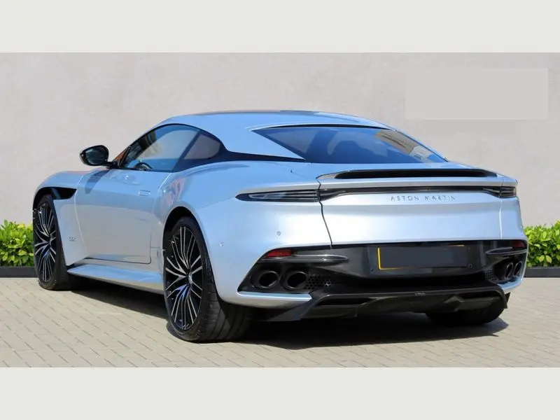 Aston Martin DBS