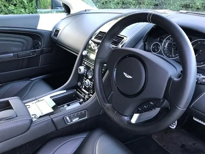 Aston Martin DBS Steering Wheel