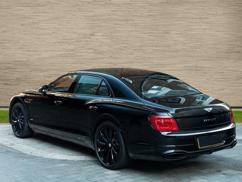 Bentley Flying Spur Car Renting