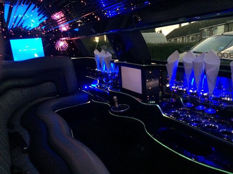 Chrysler C300 Baby Bentley Limo