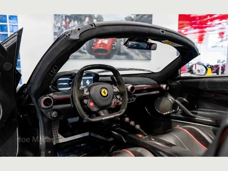 Ferrari Laferrari