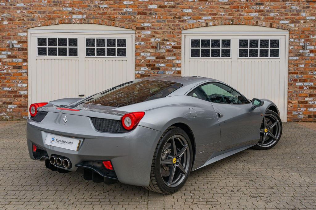 Ferrari 458 Italia Spyder