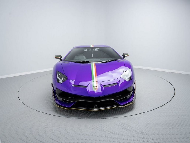 Lamborghini Aventador