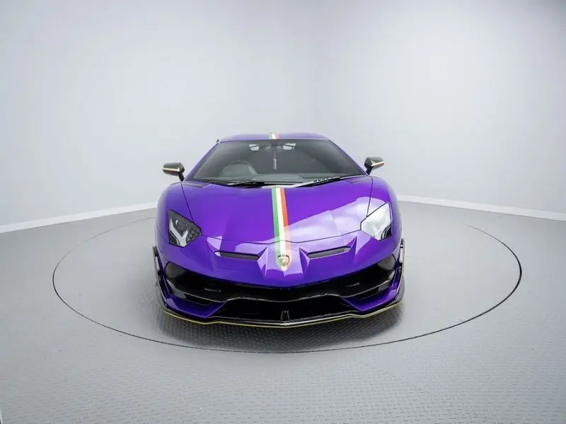 Lamborghini Aventador