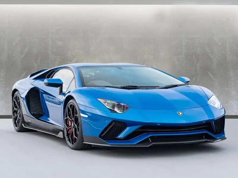 Lamborghini Aventador