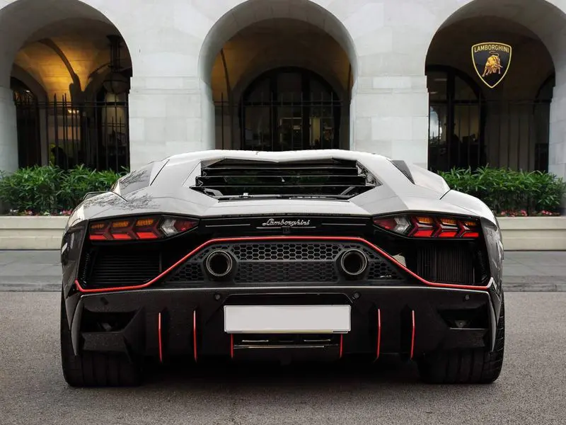 Lamborghini Aventador Sports Car Hire