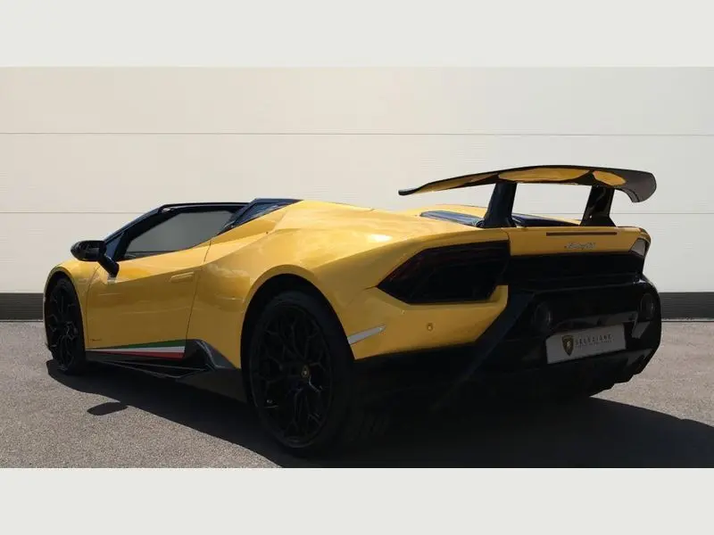 Lamborghini Huracan Chauffeur Driven