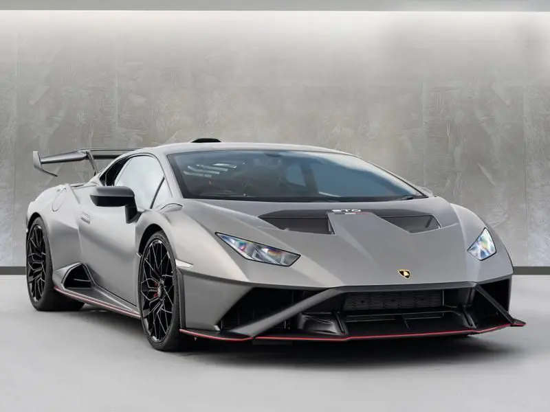 Lamborghini Huracan for Prom