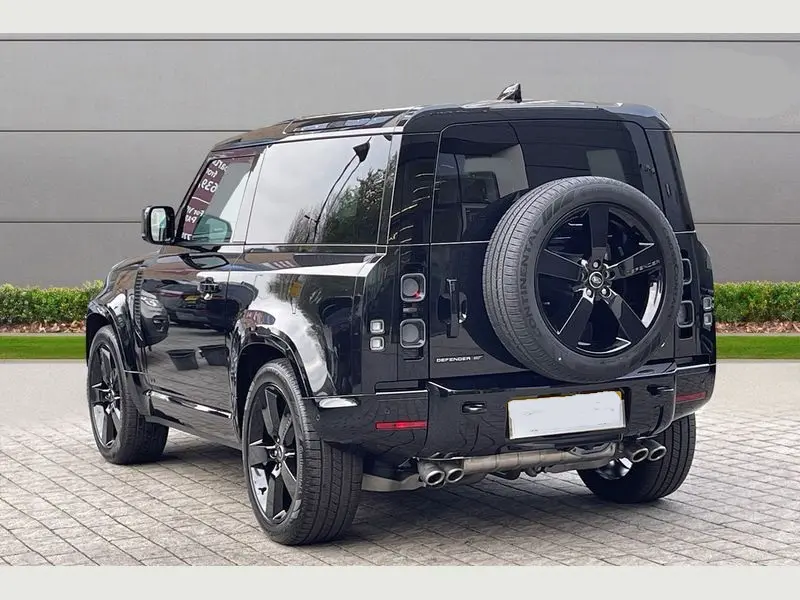 Land Rover Defender 90