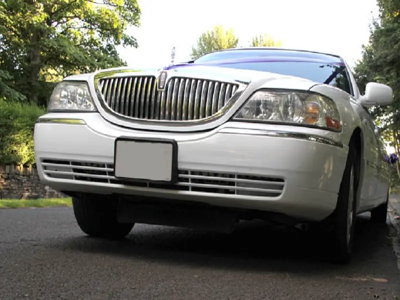 Lincoln Limos Town Car