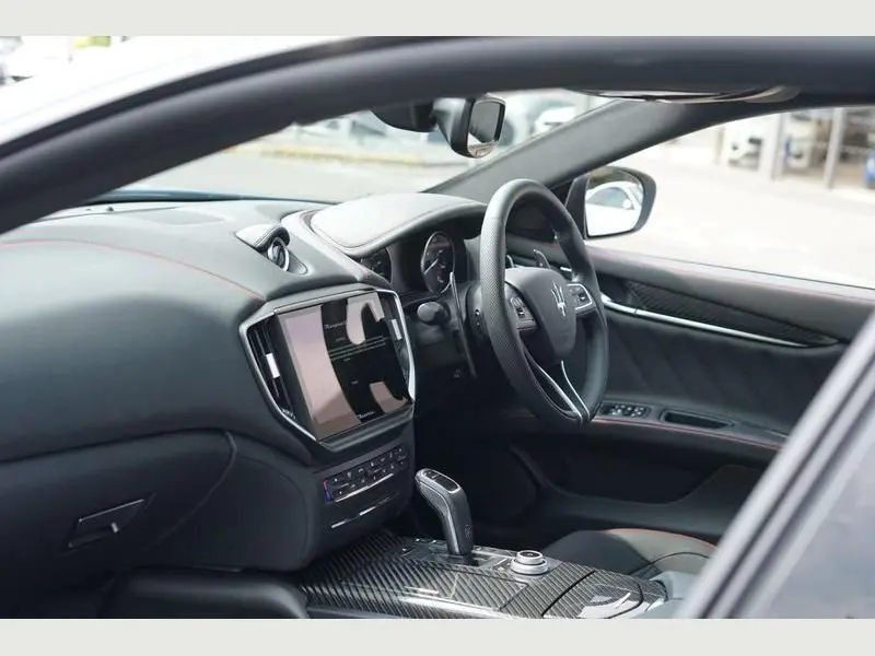 Maserati Ghilbi