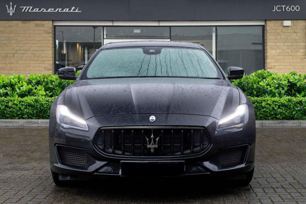 Maserati Quattroporte