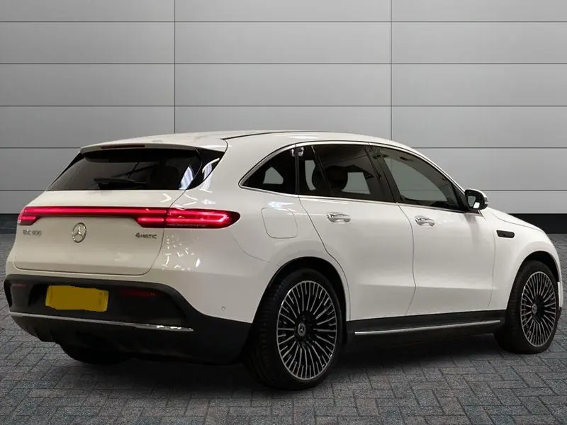 Mercedes EQC