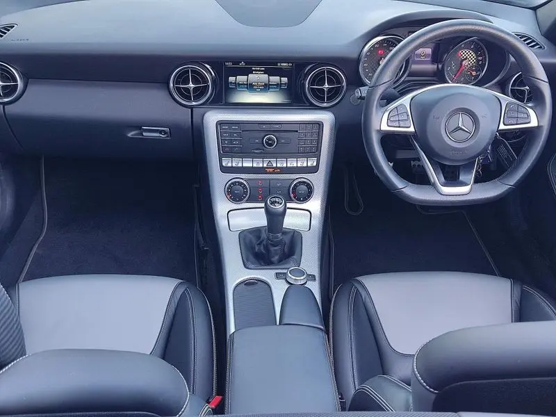Mercedes Benz SLC