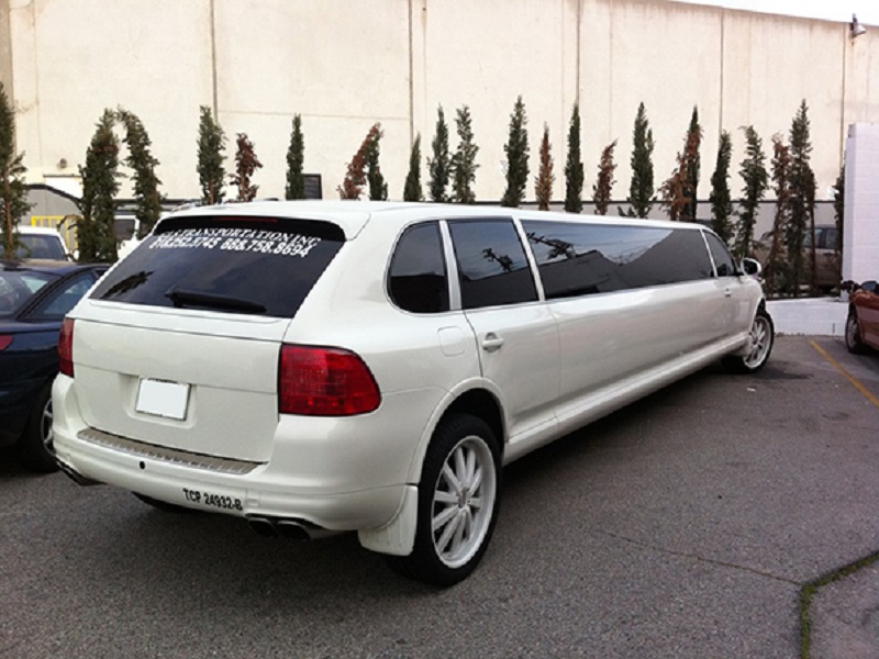 Porsche Cayenne Limo