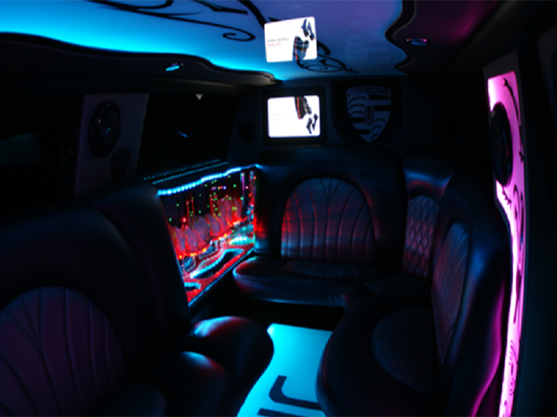 Porsche Cayenne Limo