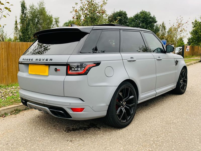 Range Rover SVR