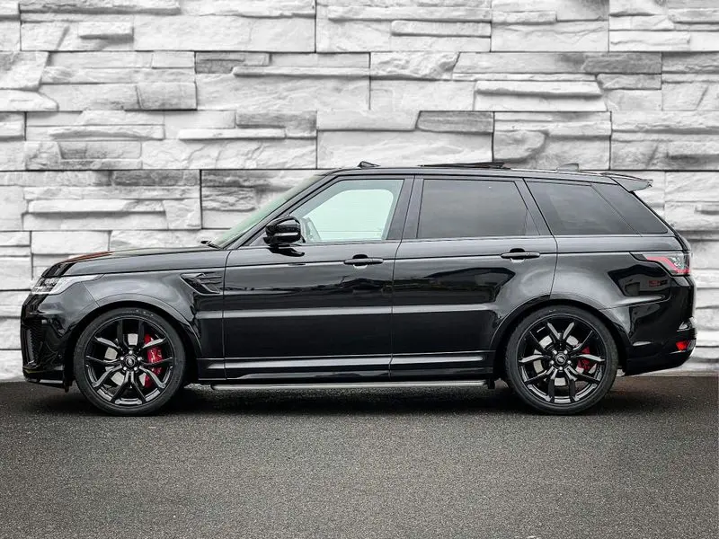Range Rover SVR