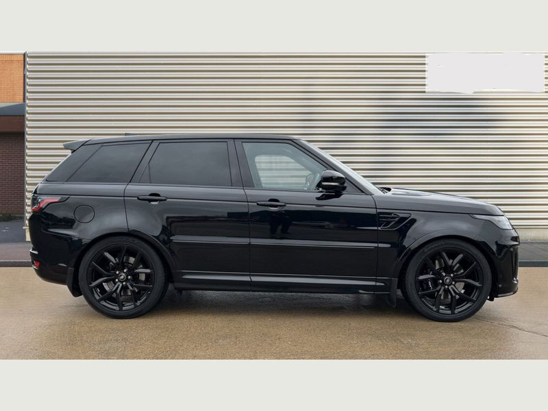 Range Rover SVR