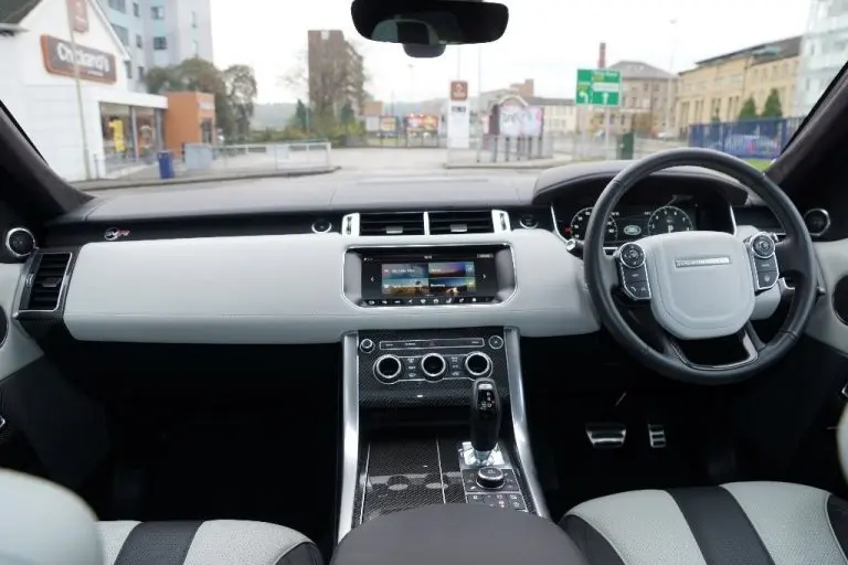 Range Rover SVR