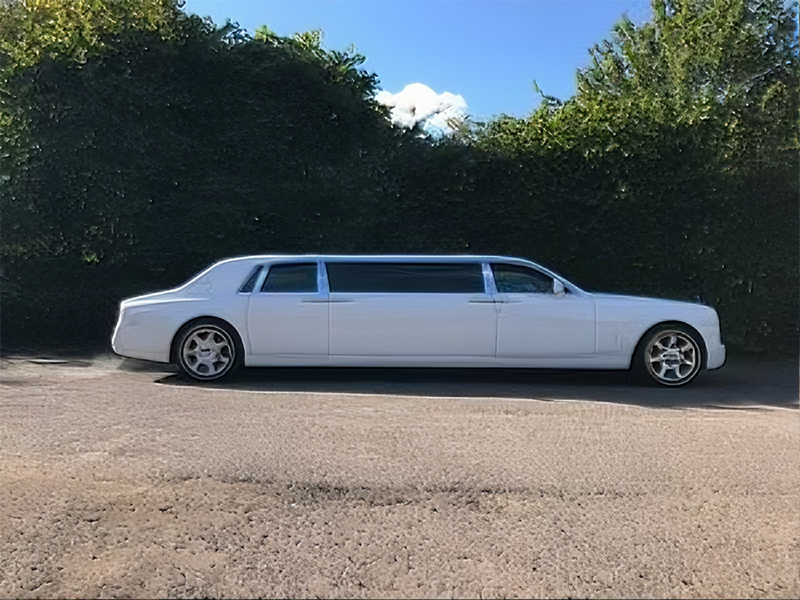 Rolls Royce Limo with Chauffeur