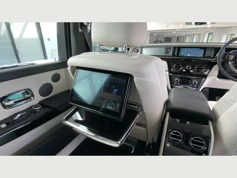 Rolls Royce Phantom